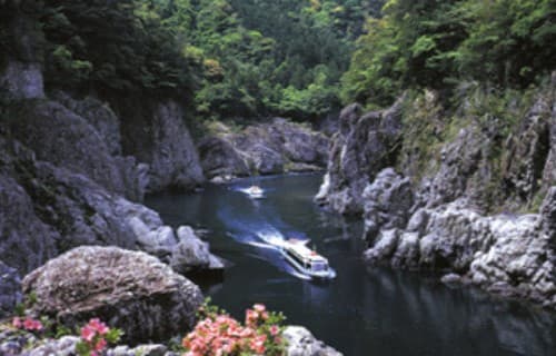 瀞峡ウォータージェット船