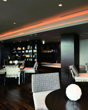 スパラウンジ（コーヒーマシン）