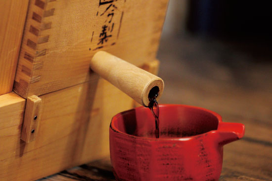 #01 6代目が醤油づくりを案内