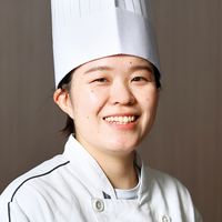 小林 世奈