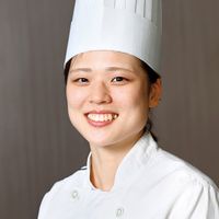 石塚 早織
