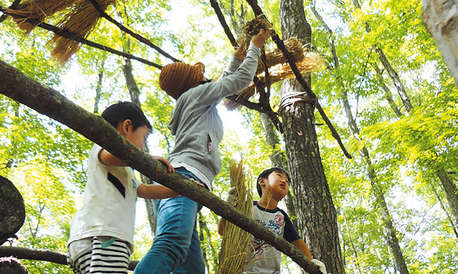 軽井沢の森でツリーハウスをつくろう！